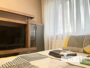 1-к квартира, посуточно, 37м2, 8/19 этаж