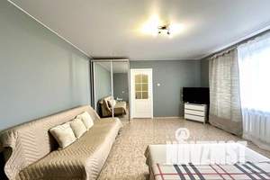 1-к квартира, посуточно, 43м2, 6/10 этаж