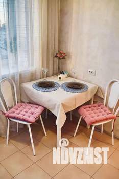 1-к квартира, посуточно, 39м2, 11/16 этаж