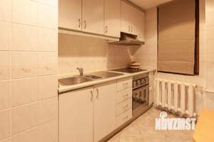 2-к квартира, посуточно, 57м2, 1/1 этаж