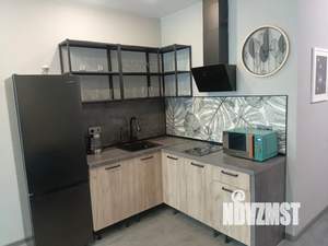 Студия квартира, посуточно, 37м2, 13/19 этаж