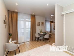 Студия квартира, посуточно, 40м2, 10/23 этаж