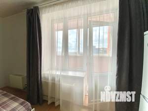 Студия квартира, посуточно, 35м2, 2/13 этаж