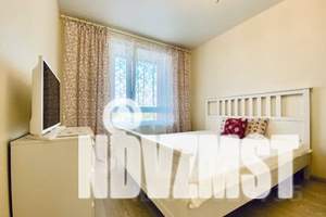 1-к квартира, посуточно, 35м2, 2/18 этаж