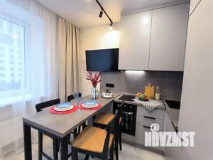 1-к квартира, посуточно, 35м2, 8/16 этаж