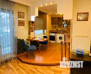 Студия квартира, посуточно, 30м2, 2/5 этаж