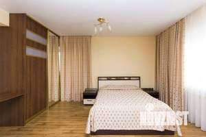 1-к квартира, посуточно, 50м2, 1/1 этаж