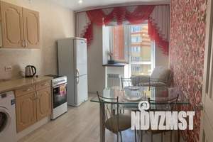 1-к квартира, посуточно, 37м2, 4/9 этаж