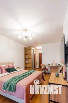 Студия квартира, посуточно, 35м2, 7/17 этаж