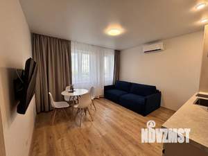 Студия квартира, посуточно, 40м2, 10/12 этаж