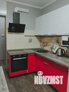 1-к квартира, посуточно, 42м2, 6/9 этаж