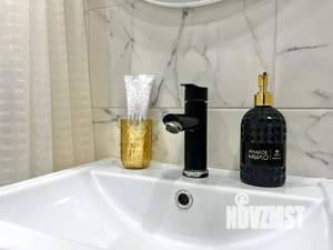 Студия квартира, посуточно, 38м2, 2/21 этаж