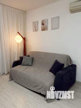 Студия квартира, посуточно, 28м2, 6/17 этаж