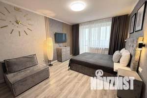 1-к квартира, посуточно, 40м2, 13/15 этаж