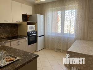 1-к квартира, посуточно, 42м2, 10/11 этаж