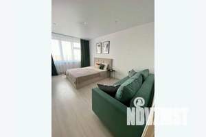 1-к квартира, посуточно, 42м2, 15/18 этаж