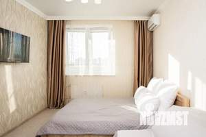 1-к квартира, посуточно, 34м2, 13/19 этаж