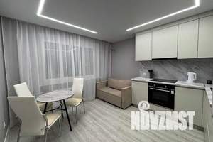 1-к квартира, посуточно, 39м2, 15/15 этаж