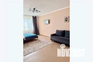1-к квартира, посуточно, 40м2, 7/16 этаж