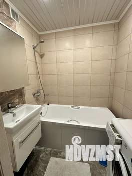 1-к квартира, посуточно, 33м2, 4/9 этаж