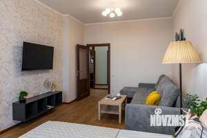 2-к квартира, посуточно, 75м2, 1/1 этаж