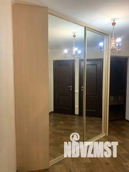 2-к квартира, посуточно, 72м2, 1/10 этаж