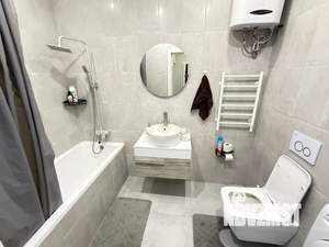 1-к квартира, посуточно, 42м2, 8/8 этаж