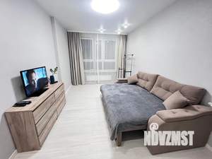 1-к квартира, посуточно, 42м2, 8/9 этаж