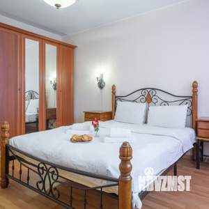 2-к квартира, посуточно, 57м2, 1/1 этаж