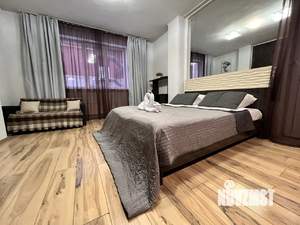 Студия квартира, посуточно, 35м2, 2/15 этаж