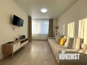 3-к квартира, посуточно, 56м2, 1/1 этаж