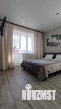 2-к квартира, посуточно, 50м2, 4/17 этаж