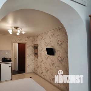 Студия квартира, посуточно, 20м2, 1/9 этаж