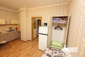 1-к квартира, посуточно, 32м2, 1/1 этаж