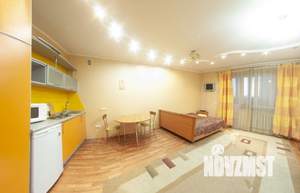 1-к квартира, посуточно, 42м2, 1/1 этаж