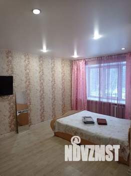 1-к квартира, посуточно, 30м2, 2/5 этаж