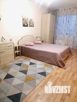 1-к квартира, посуточно, 37м2, 1/10 этаж