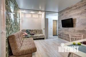 1-к квартира, посуточно, 40м2, 1/1 этаж