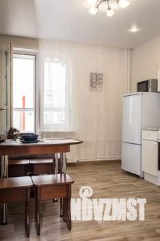 1-к квартира, посуточно, 38м2, 15/16 этаж