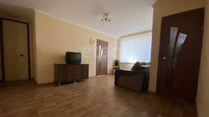 3-к квартира, на длительный срок, 55м2, 1/5 этаж