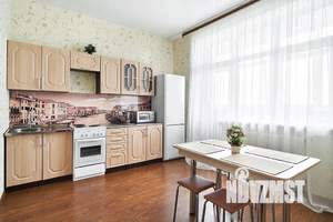 1-к квартира, посуточно, 58м2, 10/25 этаж