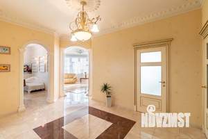 3-к квартира, посуточно, 135м2, 21/25 этаж