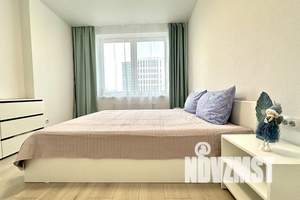 1-к квартира, посуточно, 35м2, 13/25 этаж