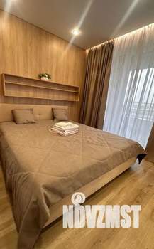 1-к квартира, посуточно, 42м2, 6/10 этаж