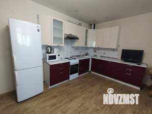 Студия квартира, посуточно, 37м2, 16/21 этаж