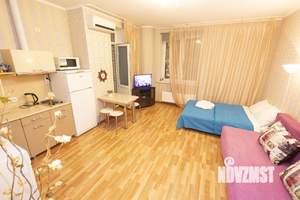 1-к квартира, посуточно, 32м2, 1/1 этаж