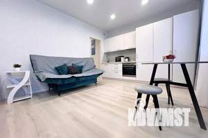 1-к квартира, посуточно, 40м2, 12/20 этаж