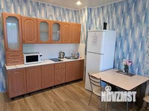 Студия квартира, посуточно, 35м2, 2/20 этаж