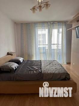 Студия квартира, посуточно, 33м2, 5/12 этаж