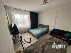 Студия квартира, посуточно, 28м2, 2/15 этаж